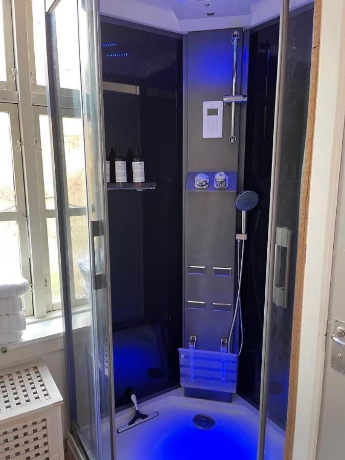 Apothekergaarden Stege Stuen Mod Gardhaven Bed and Breakfast Exteriör bild